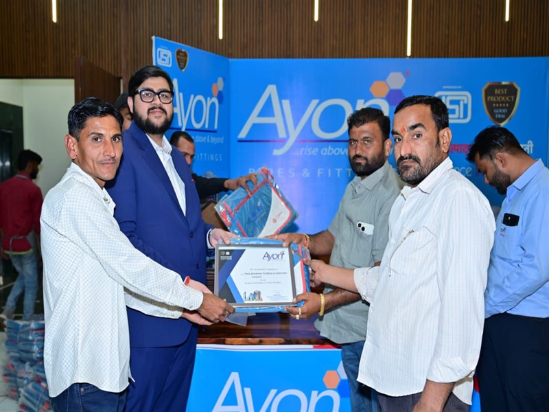 Distributor and dealer Metting